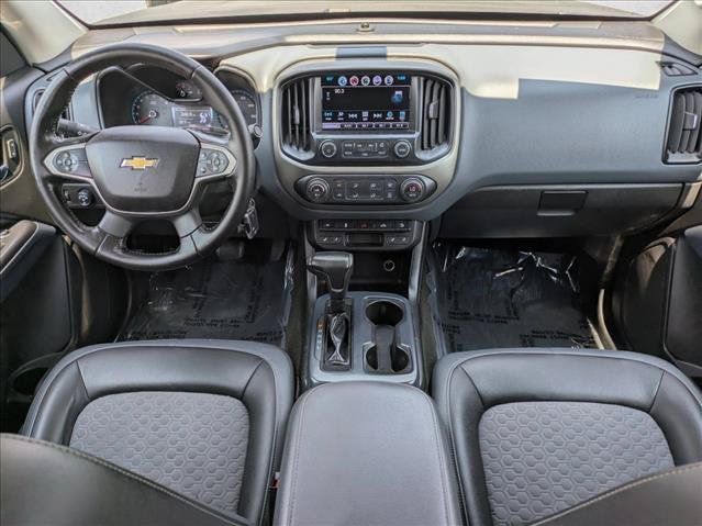 Used 2018 Chevrolet Colorado Z71 AWD/4WD image 16
