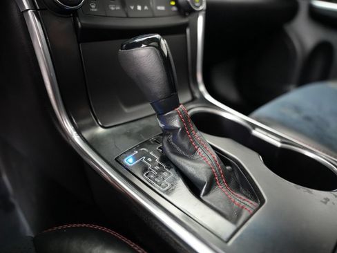 Used 2015 Toyota Camry XSE w/ Advanced Technology Package FWD image 29