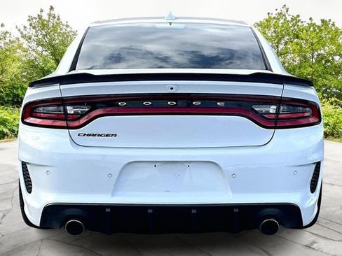 Used 2021 Dodge Charger Scat Pack image 4