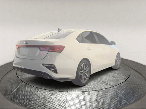 Used 2019 Kia Forte S FWD image 2