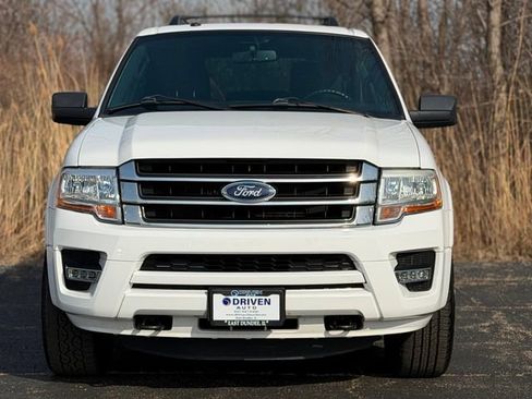 Used 2017 Ford Expedition XLT AWD/4WD image 2