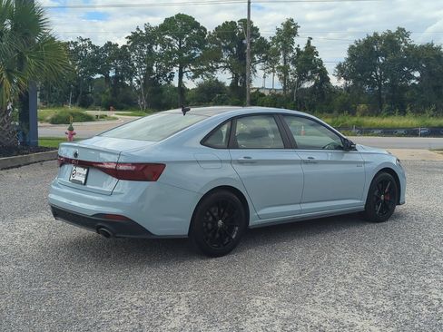 Used 2025 Volkswagen Jetta GLI Autobahn FWD image 7