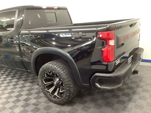 Used 2020 Chevrolet Silverado 1500 RST AWD/4WD image 3