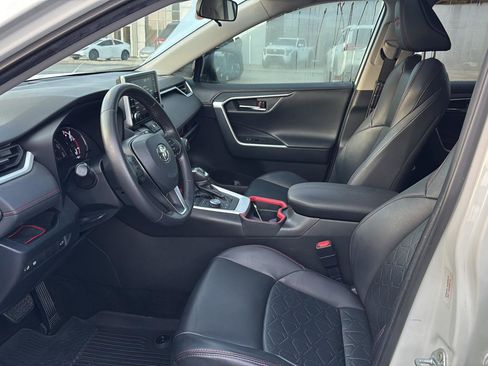 Certified 2020 Toyota RAV4 TRD Off-Road image 8