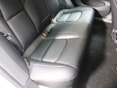 Used 2023 Tesla Model 3 Standard Range image 63