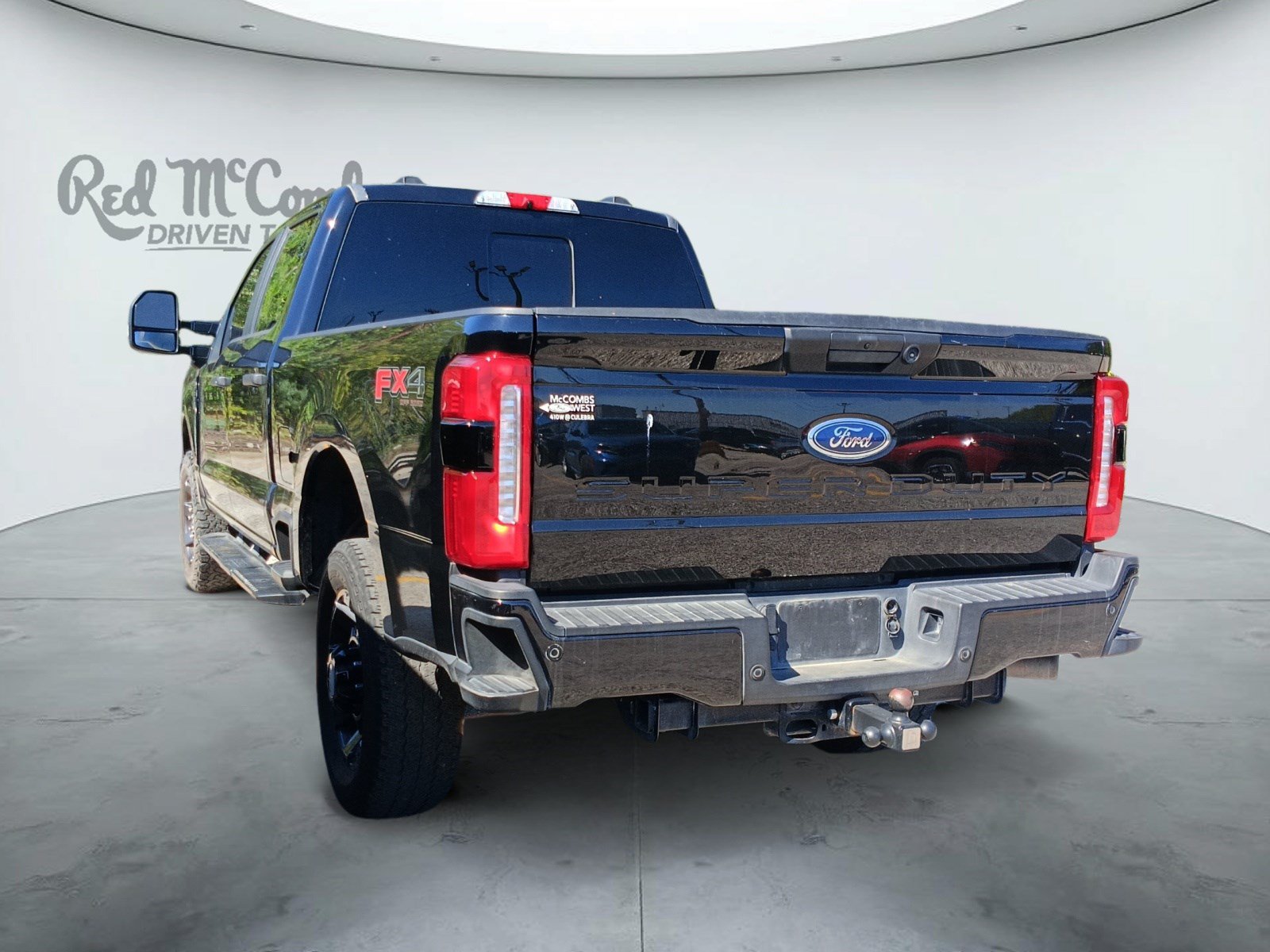 Used 2024 Ford F250 XL w/ STX Appearance Package AWD/4WD image 7
