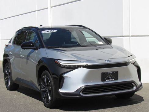 Certified 2023 Toyota bZ4X AWD w/ Weather Package image 2