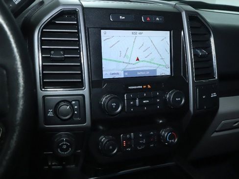 Used 2020 Ford F150 XLT w/ Equipment Group 302A Luxury image 28