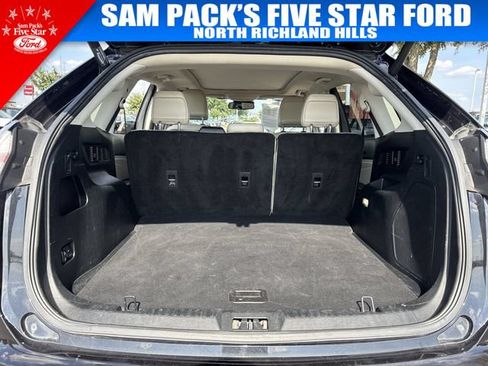 Used 2022 Ford Edge Titanium w/ Equipment Group 301A AWD/4WD image 33