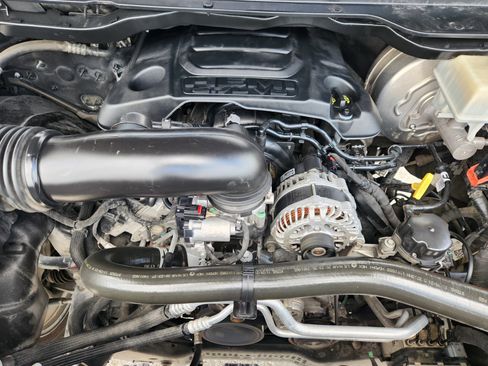 Used 2022 RAM 1500 Big Horn AWD/4WD image 32