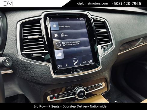 Used 2017 Volvo XC90 T6 Momentum w/ Vision Package AWD/4WD image 39