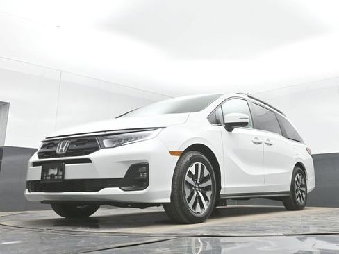 Used 2026 Honda Odyssey EX-L image 46