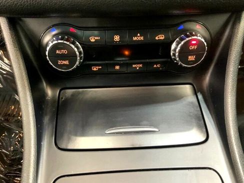 Used 2015 Mercedes-Benz CLA 250 4dr Sdn CLA 250 FWD image 18