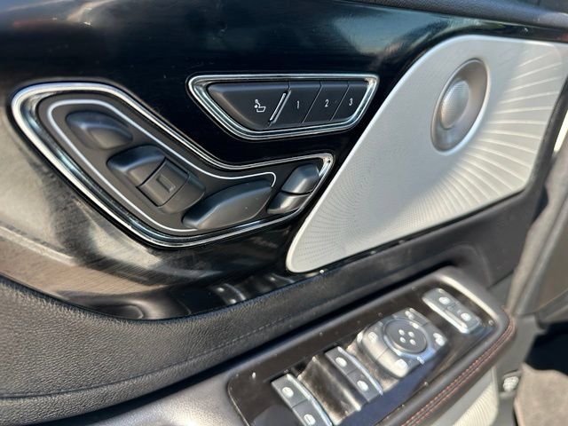 Used 2023 Lincoln Aviator Grand Touring w/ Equipment Group 301A AWD/4WD image 26