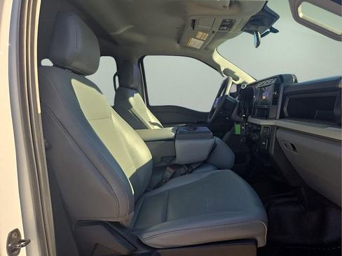 Used 2023 Ford F250 XL w/ XL Chrome Package image 12