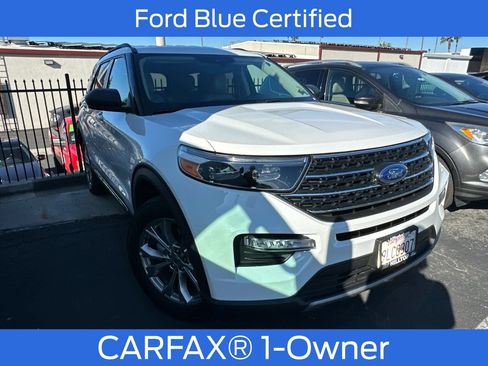 Used 2023 Ford Explorer XLT w/ Equipment Group 202A AWD/4WD image 2