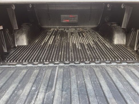 Used 2019 Chevrolet Silverado 1500 LT Trail Boss image 9