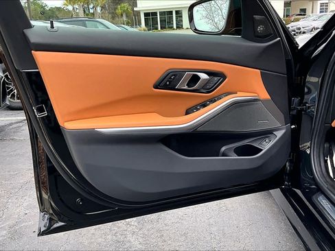 Used 2025 BMW M340i image 21