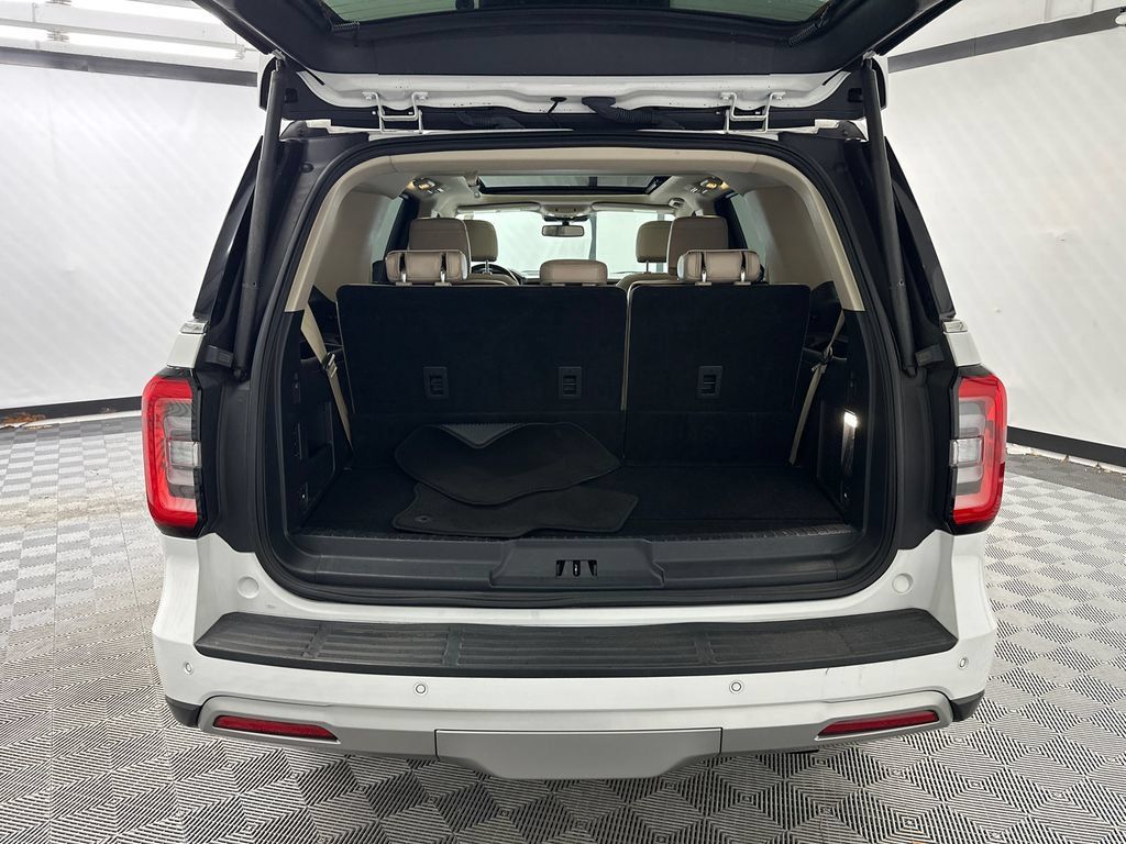 Used 2024 Ford Expedition Limited AWD/4WD image 21