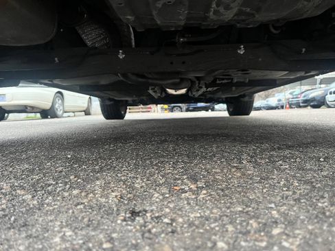 Used 2013 Nissan Juke S image 21