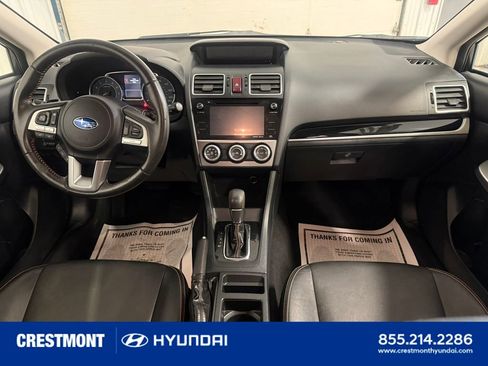 Used 2017 Subaru Crosstrek 2.0i Limited AWD/4WD image 2