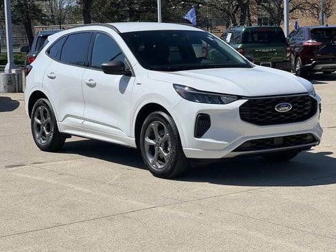 Certified 2023 Ford Escape ST-Line w/ Tech Pack #1 image 7