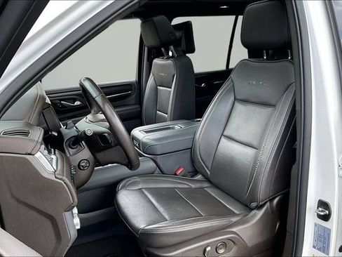Used 2023 GMC Yukon Denali w/ Denali Reserve Package AWD/4WD image 21