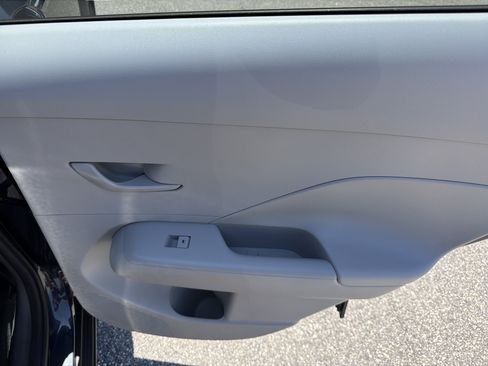 Used 2025 Hyundai Kona SEL AWD/4WD image 27