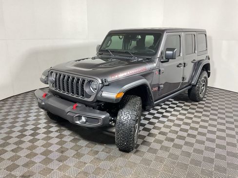 Used 2024 Jeep Wrangler Rubicon w/ Safety Group image 9