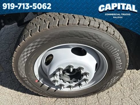 New 2026 Ford F550 4x4 Crew Cab image 15