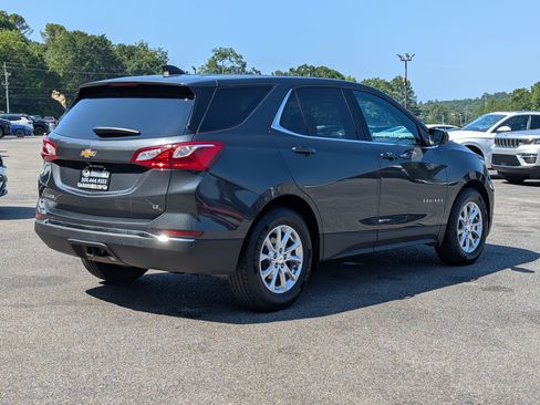 Used 2020 Chevrolet Equinox LT FWD image 9