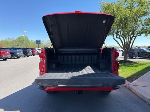 Used 2021 Chevrolet Silverado 1500 Custom AWD/4WD image 9