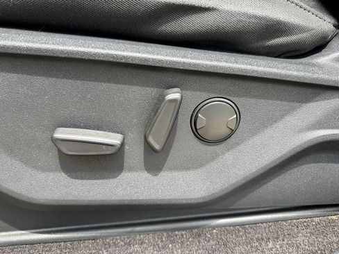 Certified 2022 Ford F150 XLT w/ Equipment Group 302A High image 15