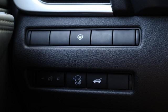 New 2026 Nissan Rogue SV AWD/4WD image 18