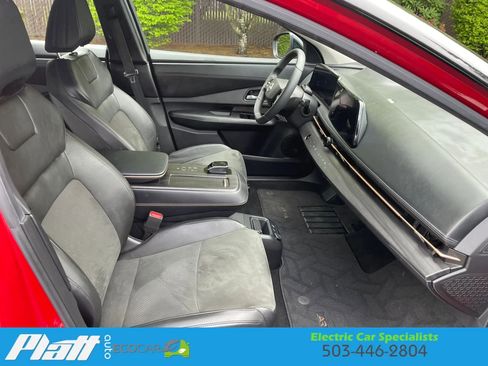 Used 2023 Nissan Ariya FWD image 54
