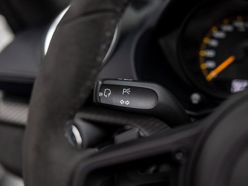 Used 2025 Porsche 718 Boxster Spyder RS image 38