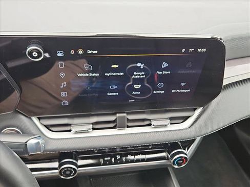 Used 2025 Chevrolet Equinox LT AWD/4WD image 15