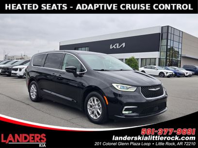 Used 2024 Chrysler Pacifica Touring-L