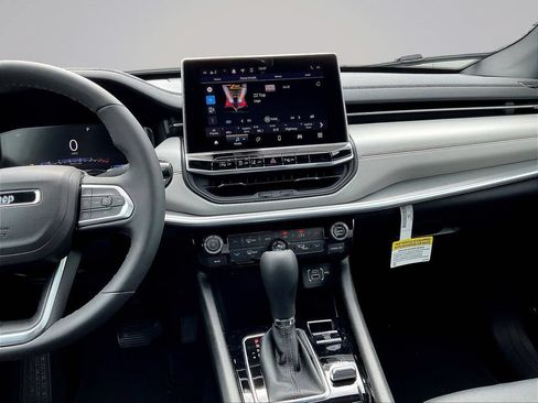 New 2026 Jeep Compass Limited AWD/4WD image 7