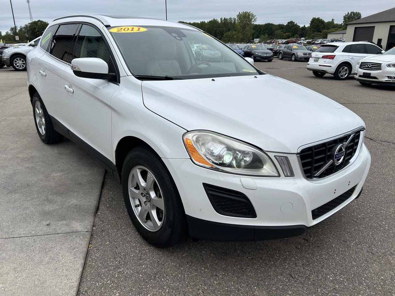 Used 2011 Volvo XC60 3.2 FWD image 3