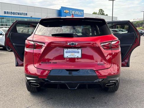 Used 2022 Chevrolet Blazer RS w/ Enhanced Convenience Package AWD/4WD image 9