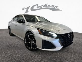 Used 2023 Nissan Altima 2.5 SR video 1