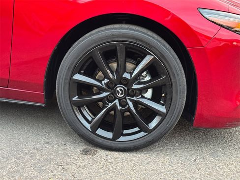 Used 2022 MAZDA MAZDA3 s image 6