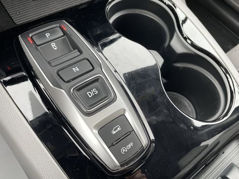 Certified 2022 Honda Pilot Elite image 32