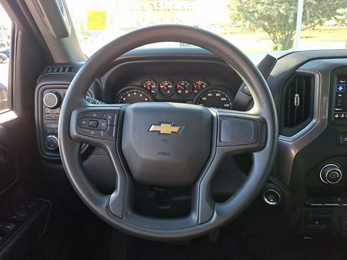 Used 2025 Chevrolet Silverado 2500 Custom AWD/4WD image 19