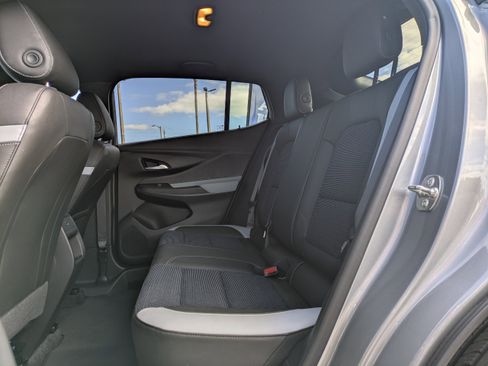 Certified 2024 Buick Envista Preferred w/ Advanced Safety Package image 14