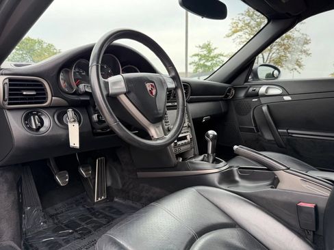 Used 2006 Porsche 911 Carrera RWD image 30