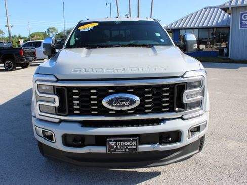 Used 2025 Ford F450 Platinum w/ Platinum Plus Package AWD/4WD image 2