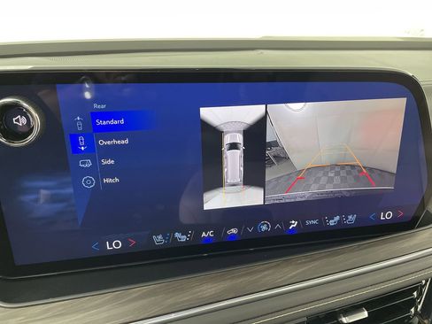 New 2025 Chevrolet Suburban Premier image 74