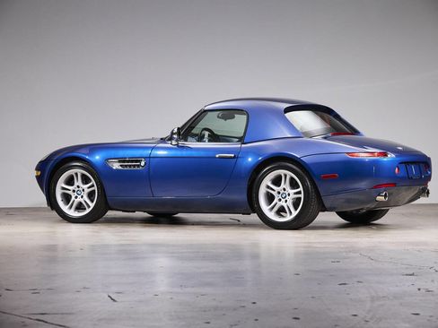 Used 2002 BMW Z8 image 4